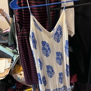 SHEIN Blue and White Leaf Print dress